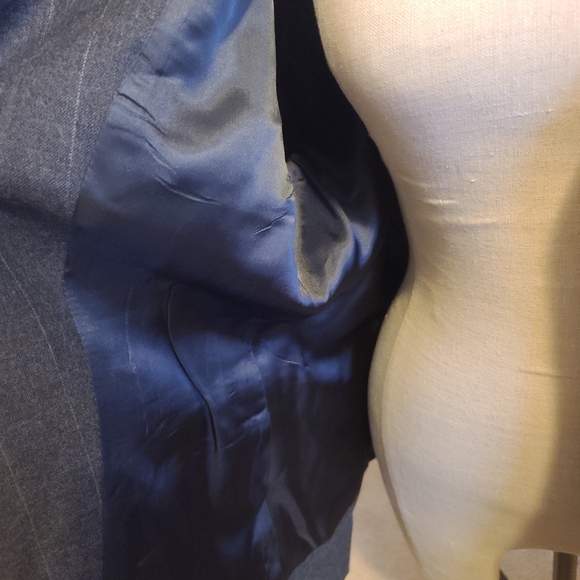 Ralph Lauren Women's Wool Suit - Picture 4 of 9